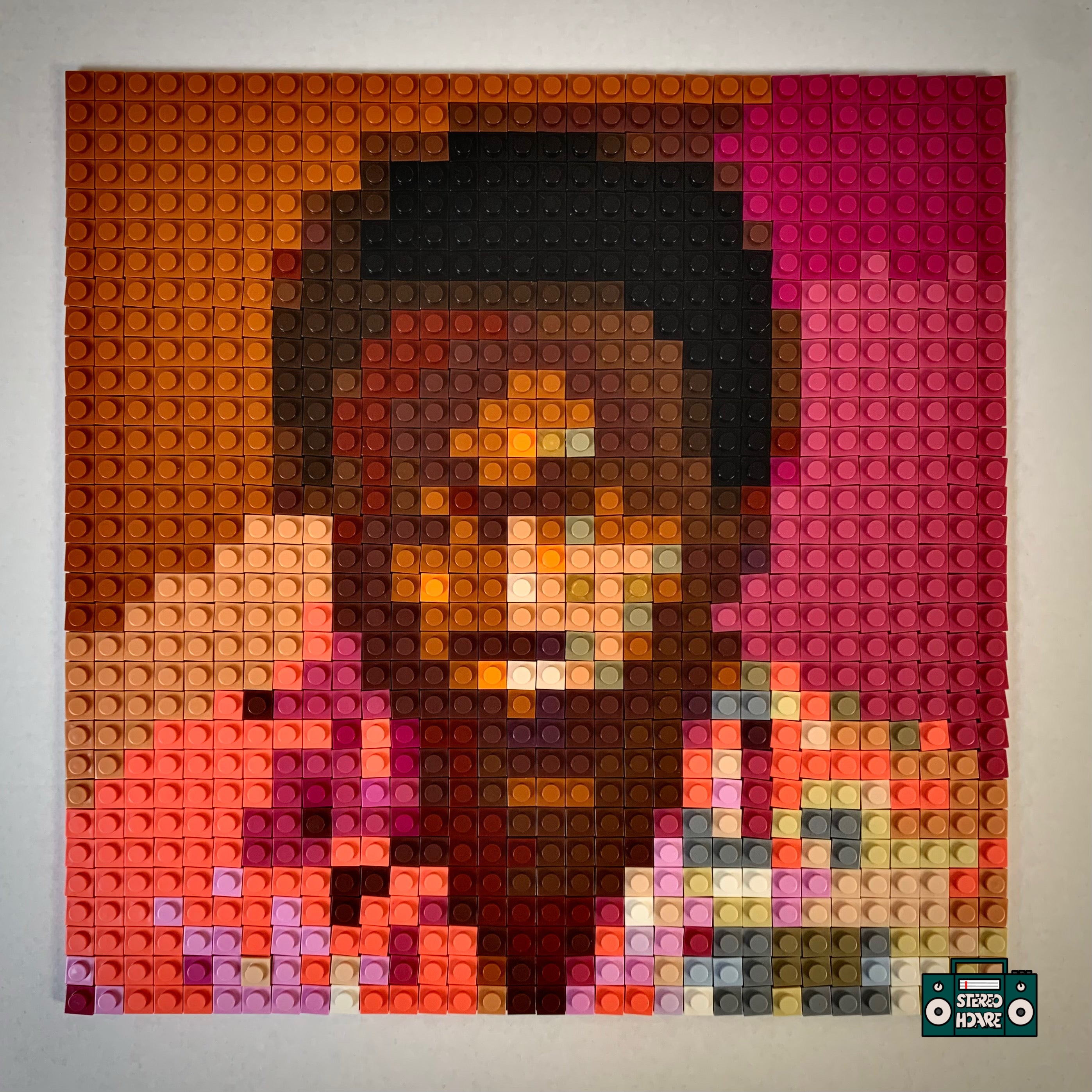 3005 Buildable Brick Art – Stereo Hoare